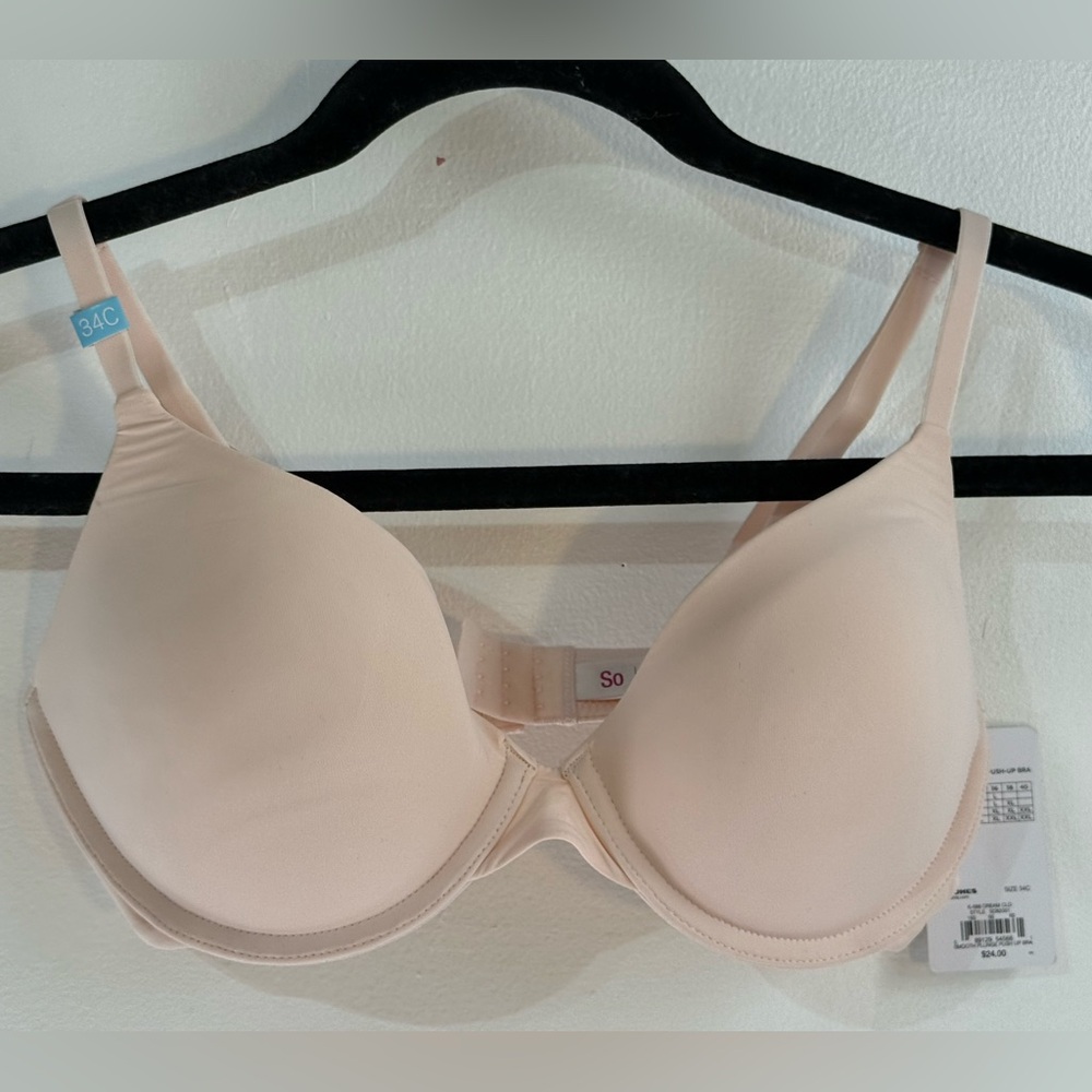 So intimates (kohls)smooth plunge push up bra soft fabric convertible NWT 34C